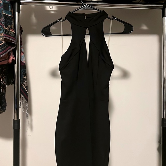 Black dress with choker - Picture 1 of 5